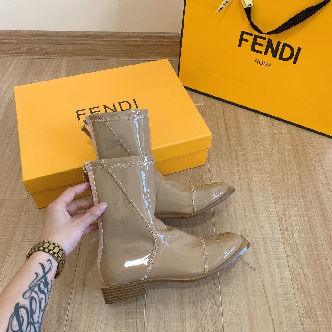 2022 new women short boots  women shoes size:EU34-EU40