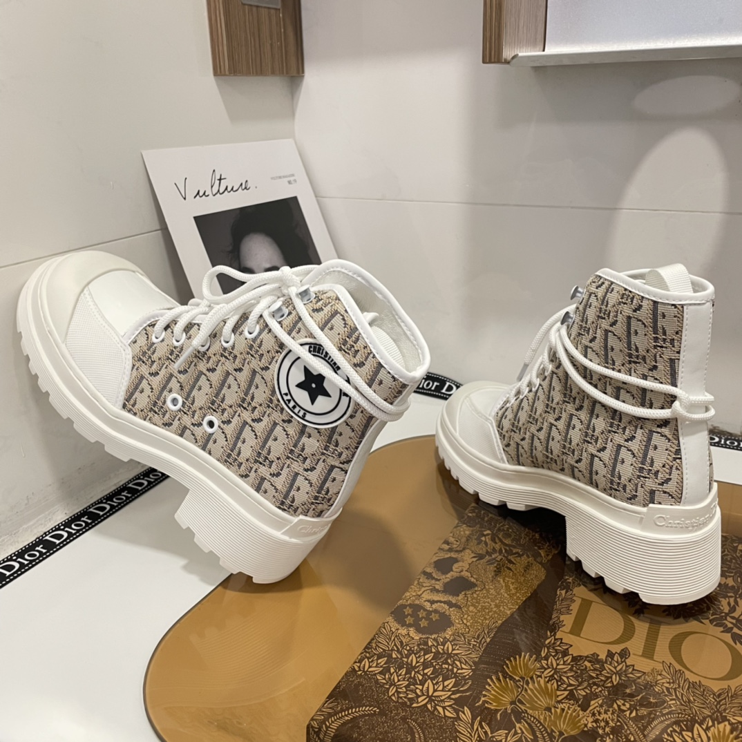 women  Martin boots  2022 new fashion shoes