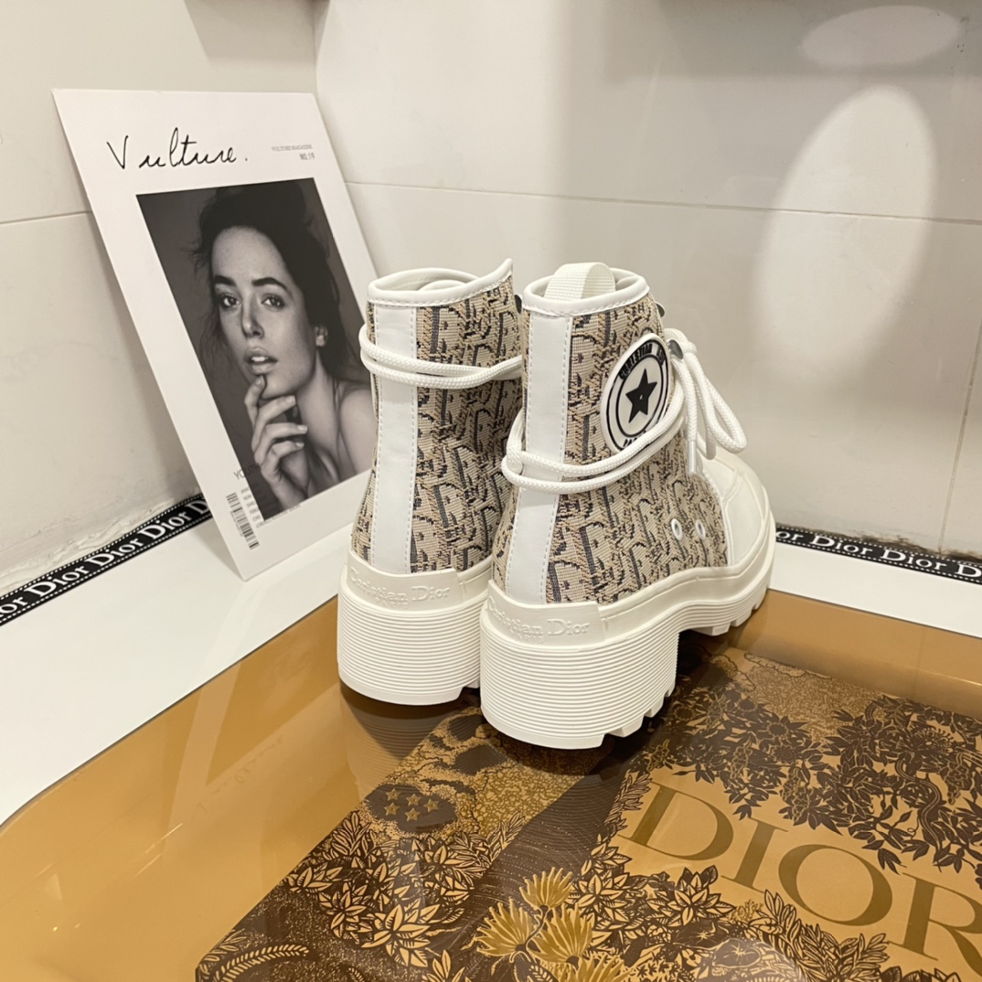 women  Martin boots  2022 new fashion shoes