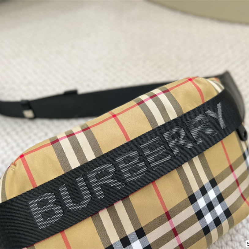 Men's bag Chest Bag Fanny Pack  Size 30*14cm