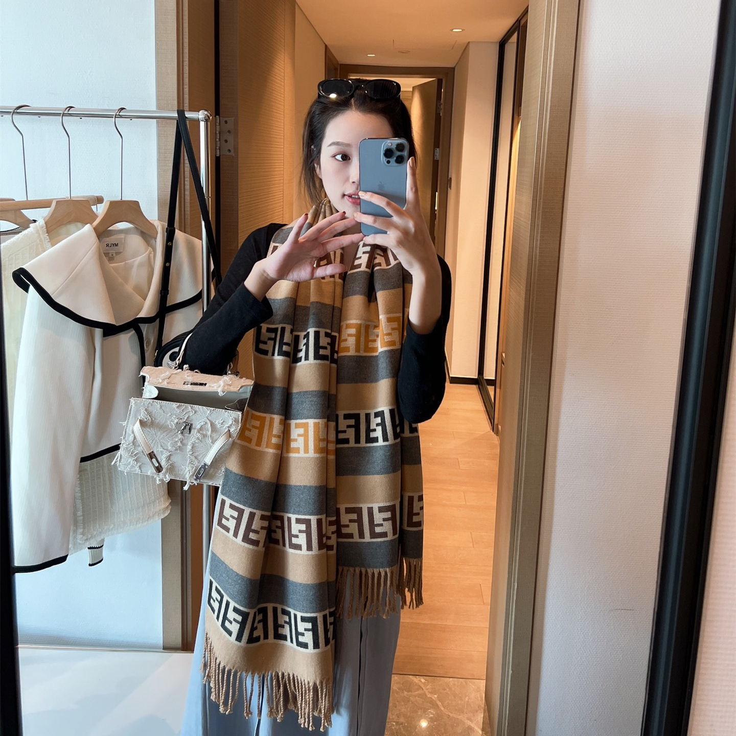 women Wool  FF scarf