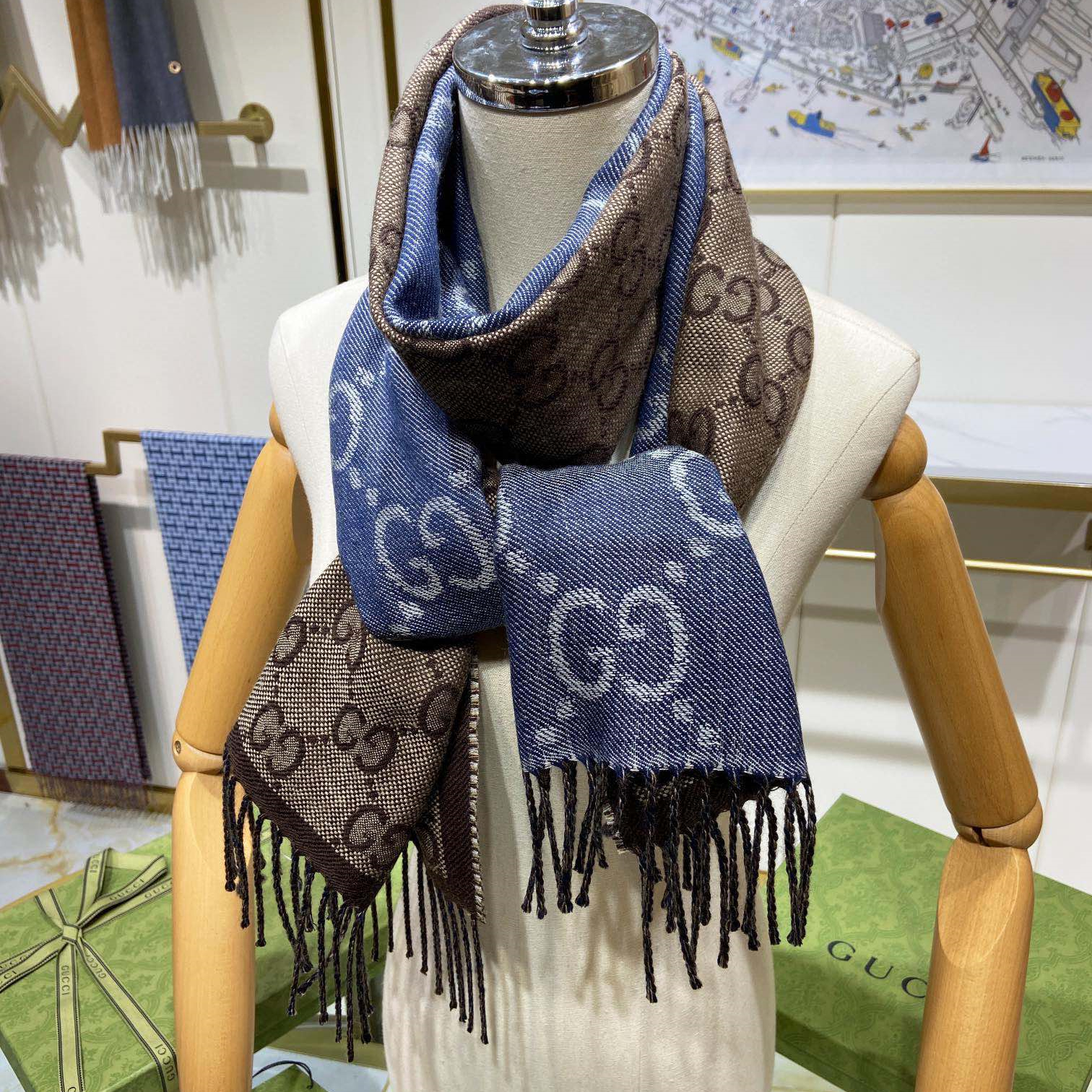 Women Wool   scarf