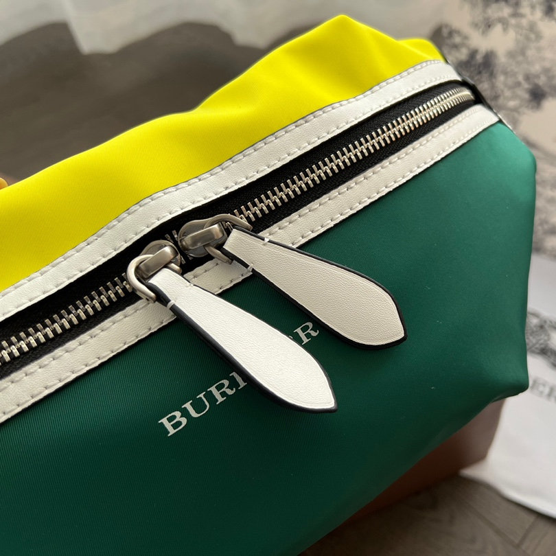 Men's bag Chest Bag Fanny Pack  Size 30*14cm