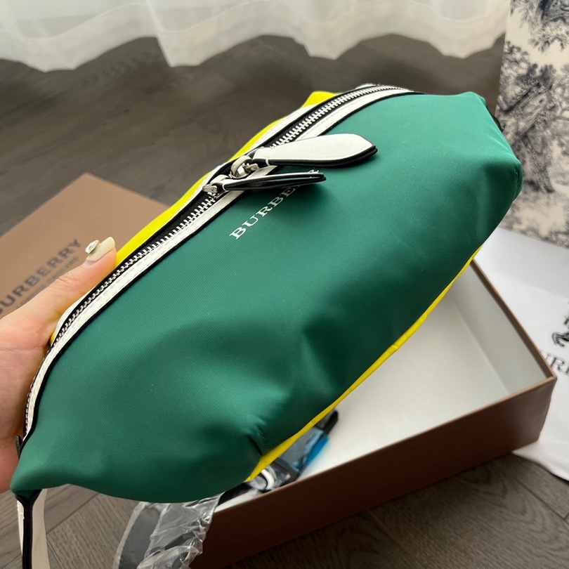 Men's bag Chest Bag Fanny Pack  Size 30*14cm