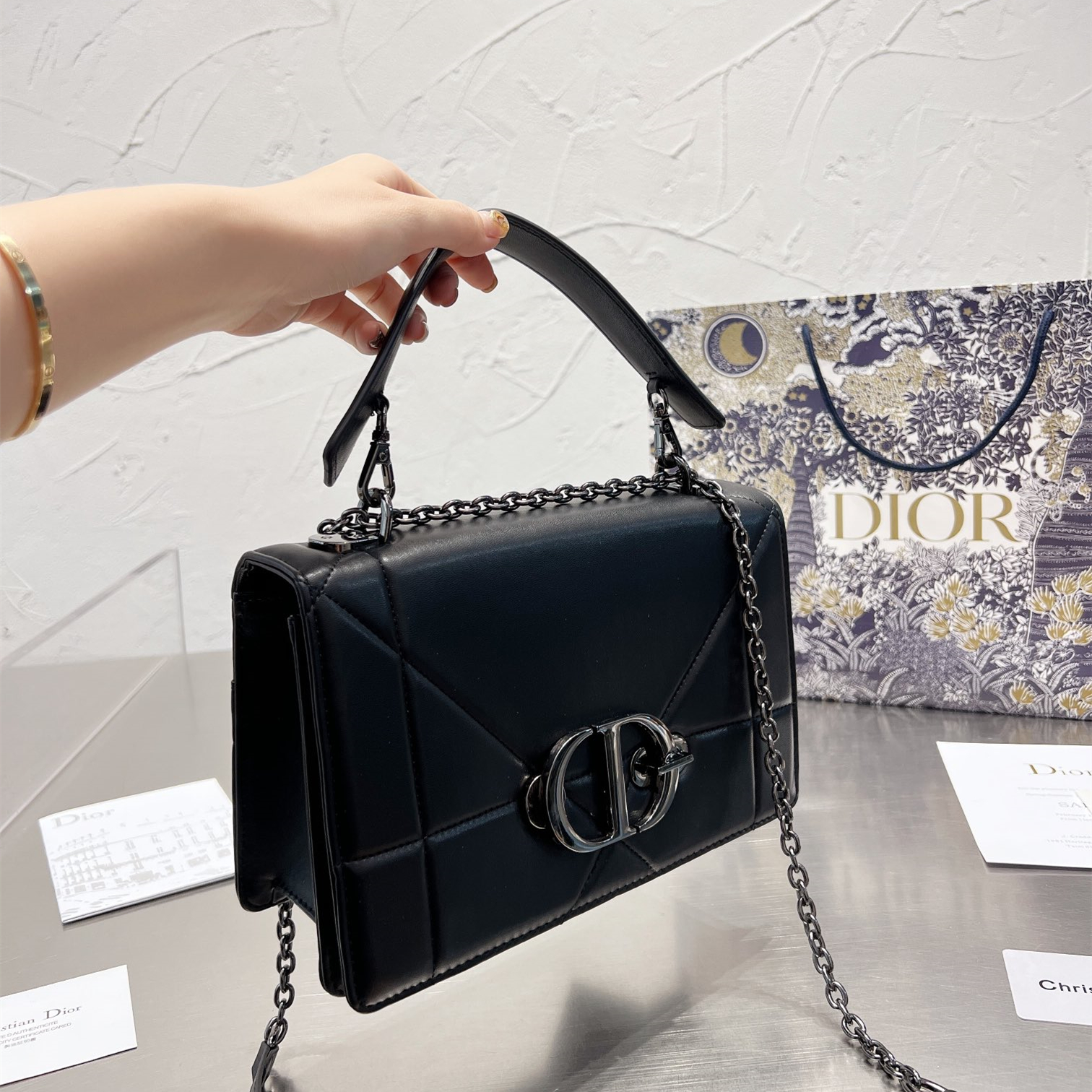 New bag 30 MONTAIGNE    Size:25cm