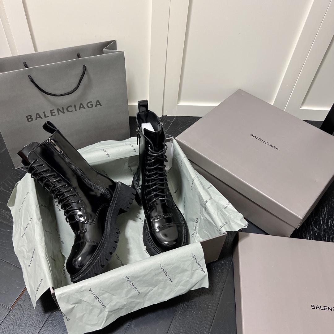 Martin Boots Size :EU35-EU40