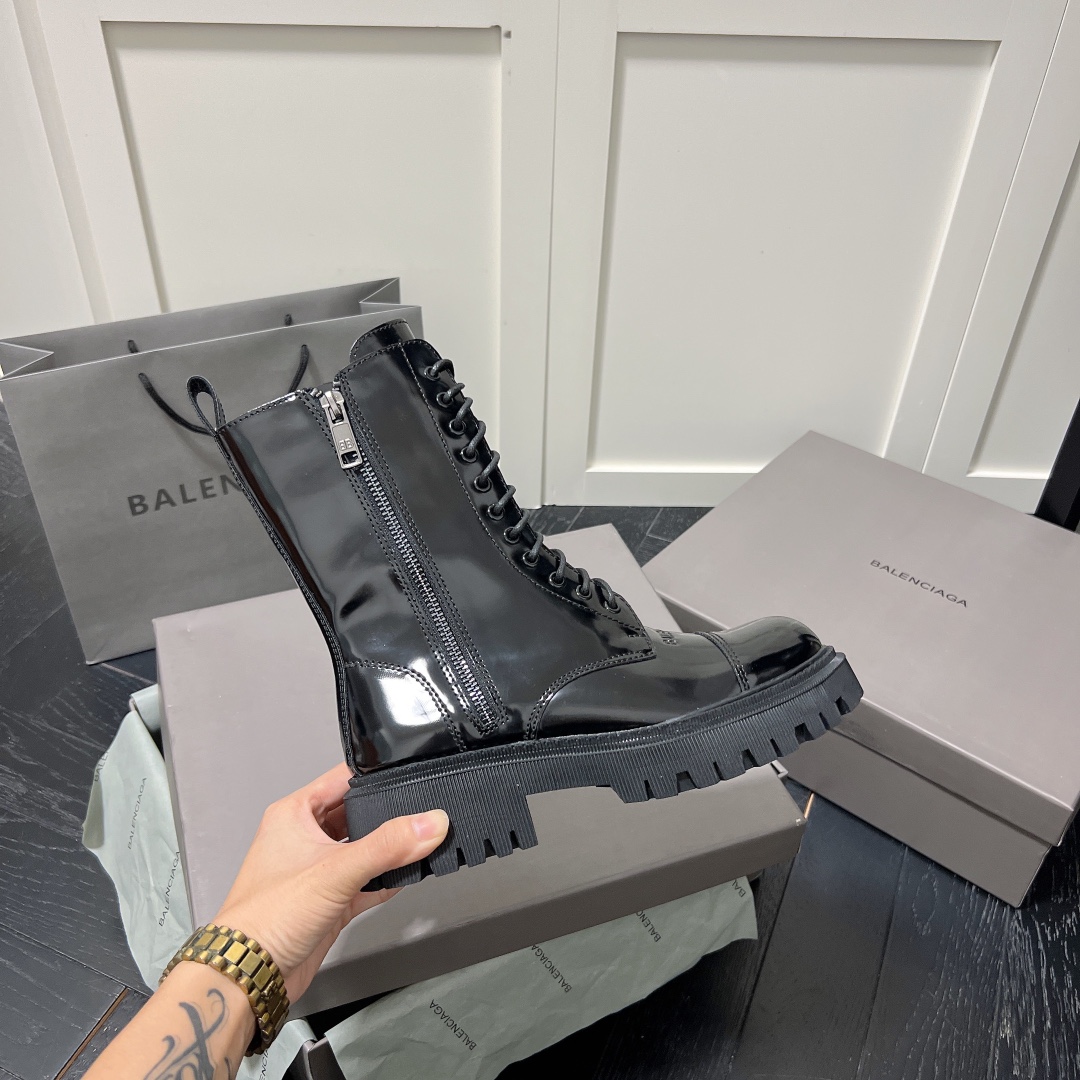 Martin Boots Size :EU35-EU40