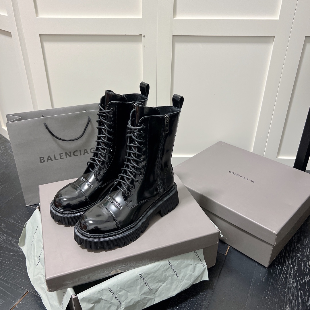 Martin Boots Size :EU35-EU40