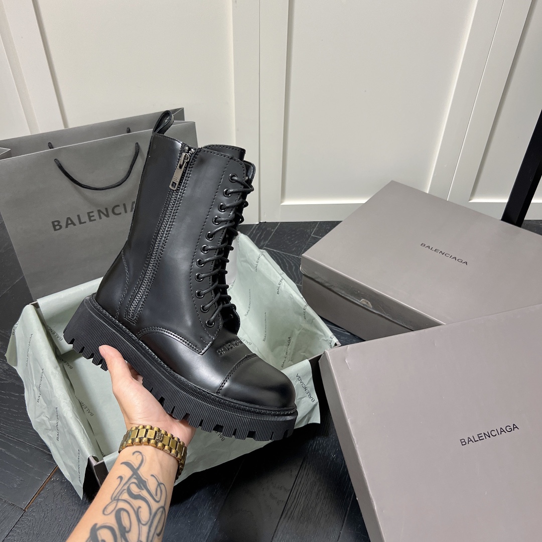 Martin Boots Size :EU35-EU40