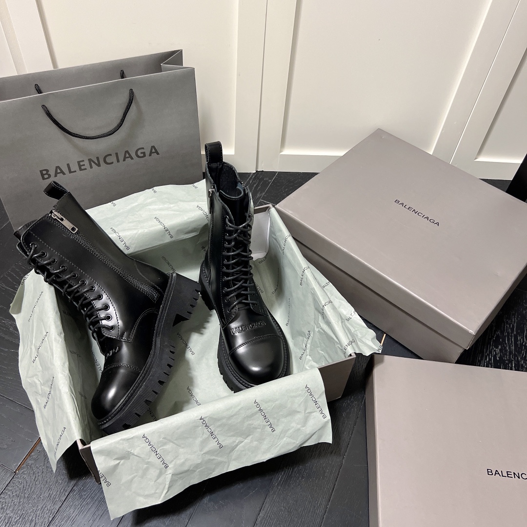 Martin Boots Size :EU35-EU40