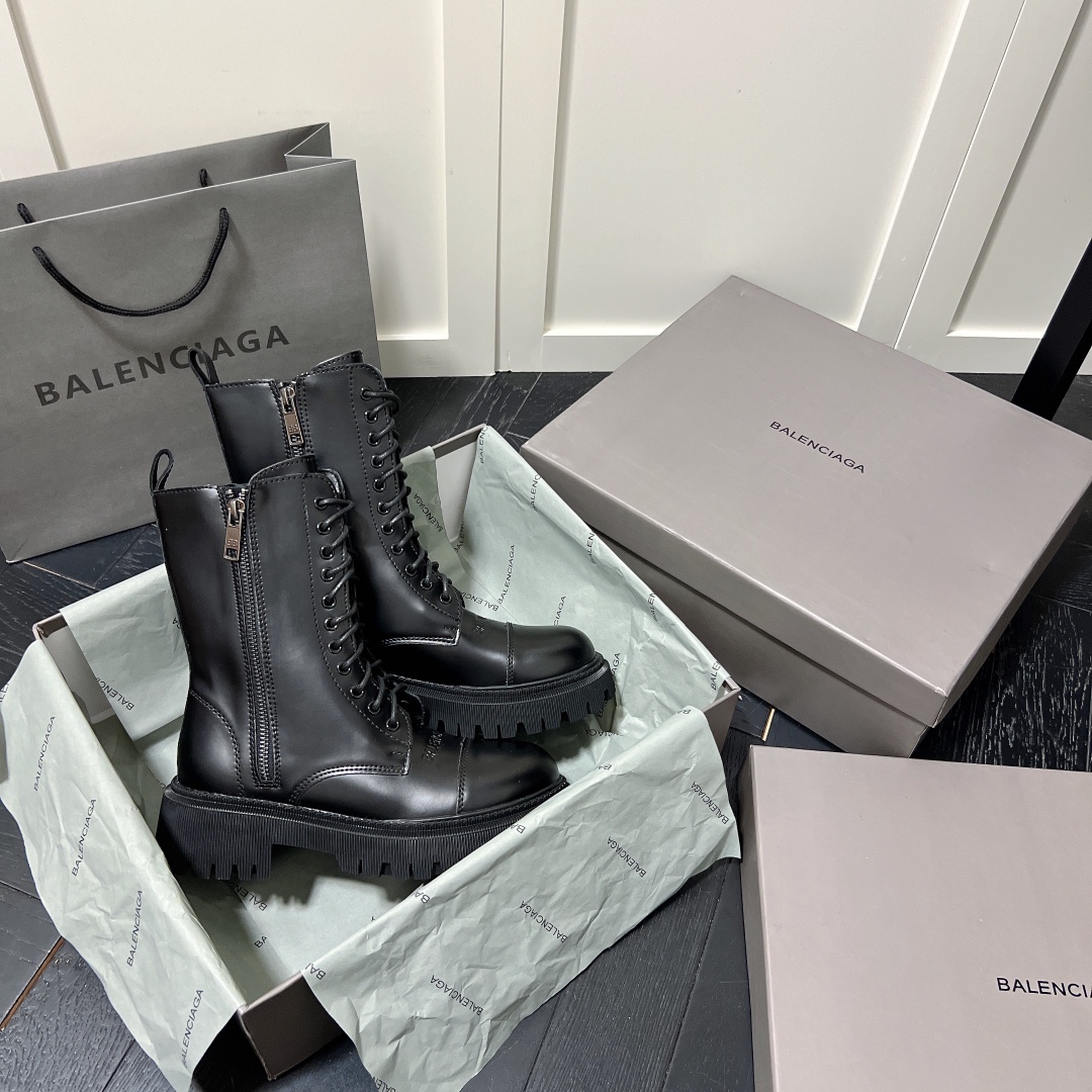 Martin Boots Size :EU35-EU40