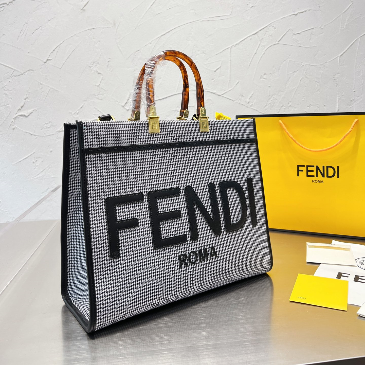 Sunshine ShoPPer  Tote Bag Size:35*30cm