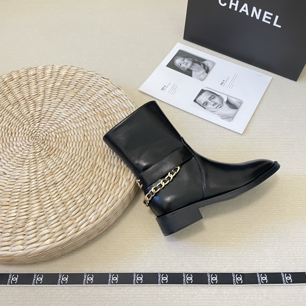 2022 new women shorts boots  women shoes size:EU35-EU40