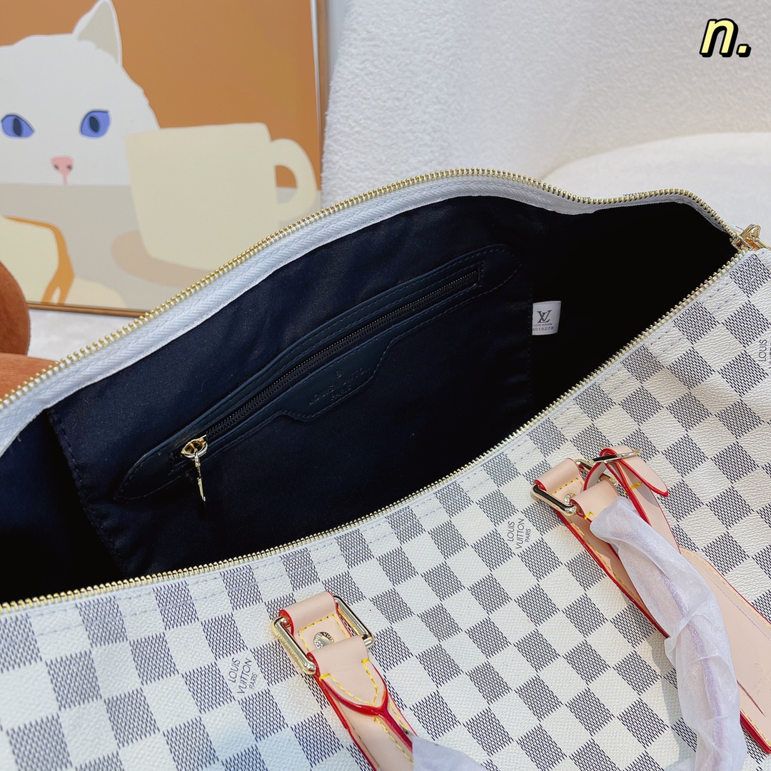 Travel bag size:50*23*28cm