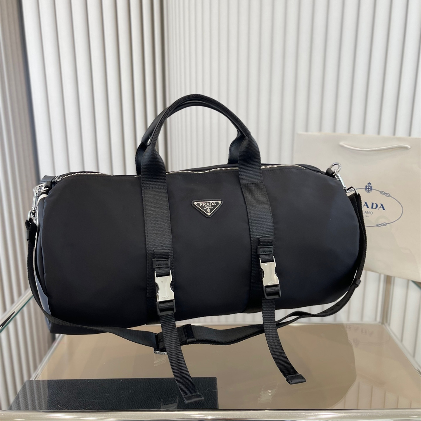 Travel bag  size:48*24cm