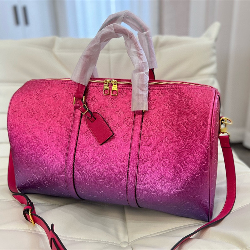 Travel bag   size:46*27cm