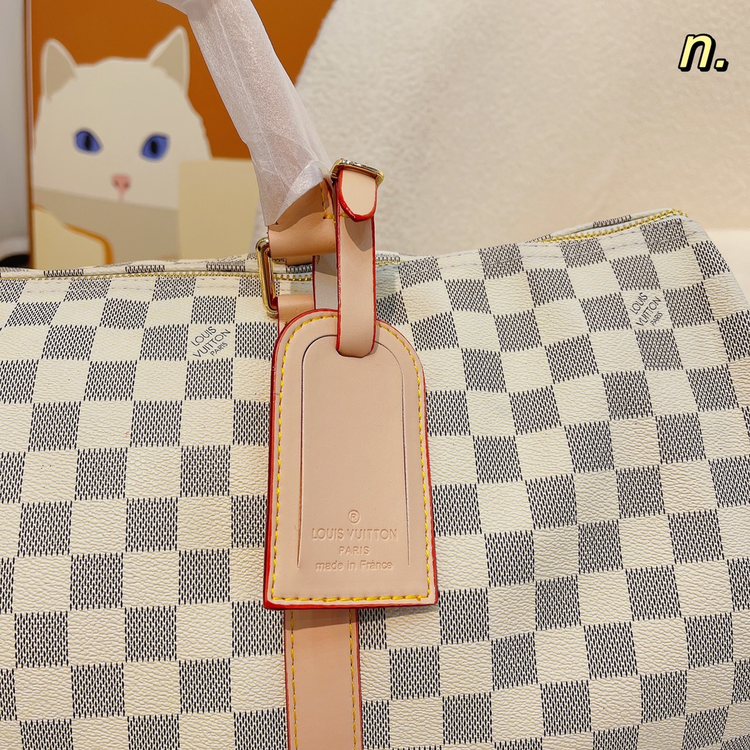 Travel bag size:50*23*28cm