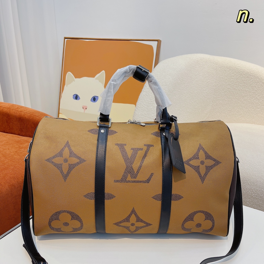 Travel bag size:50*23*28cm