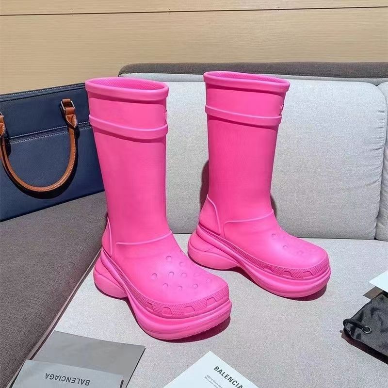 Pre-sales  :Women rain boots Women  shoes  Size:EU35-EU42