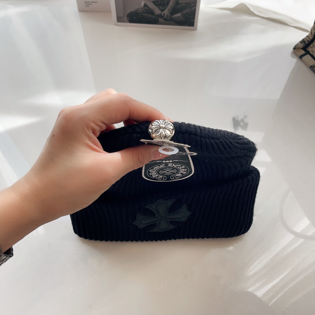 Autumn and winter  wool woven warm knitted hat