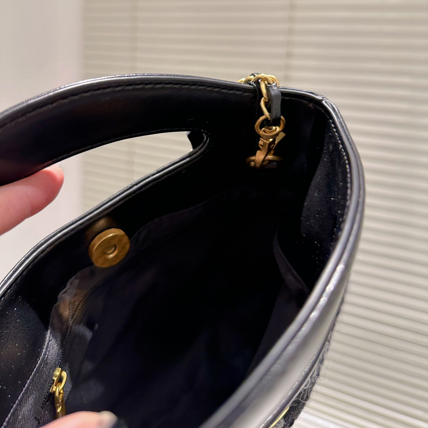 women winter bag   Size 23*23cm