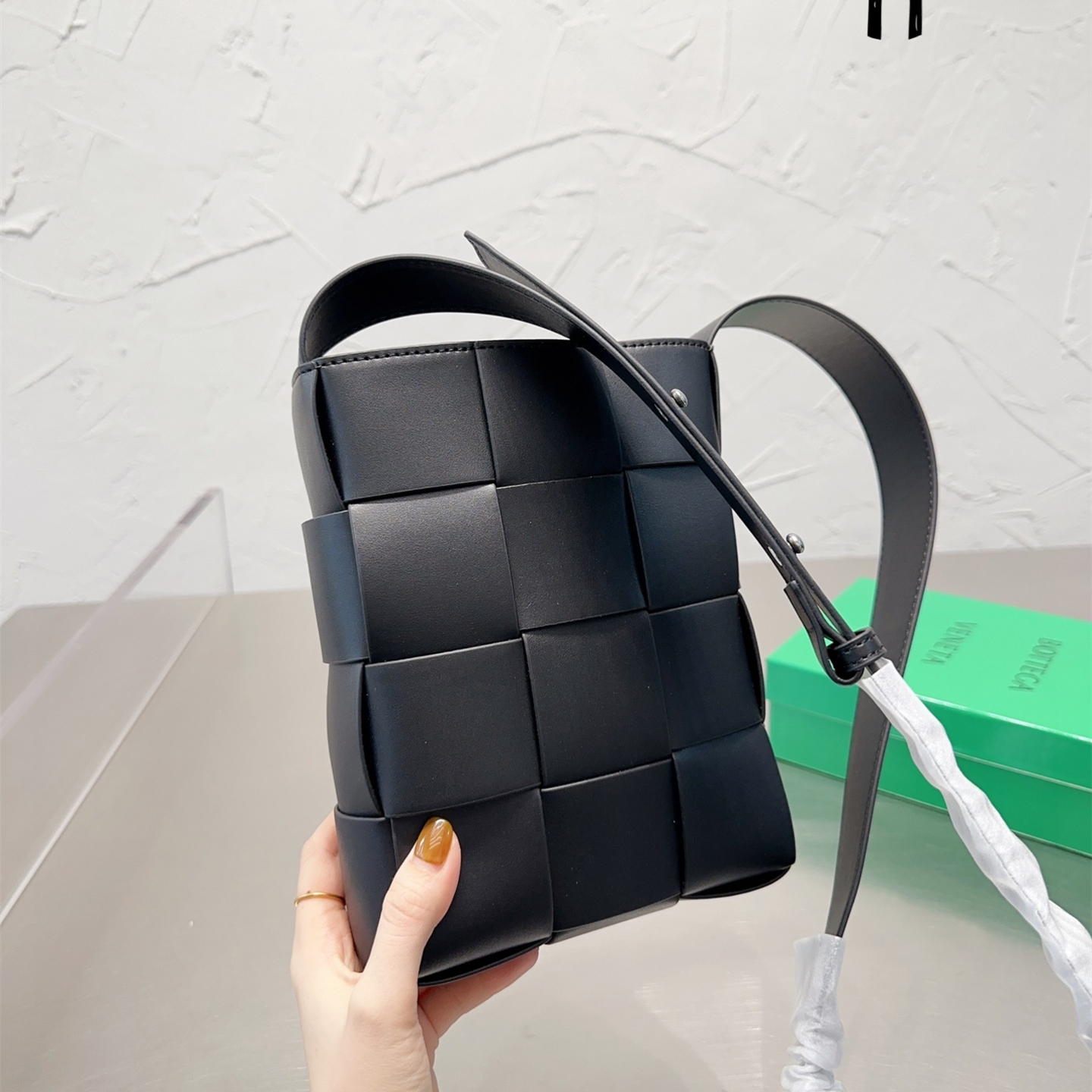 LooP  Women  Bag  22*16cm