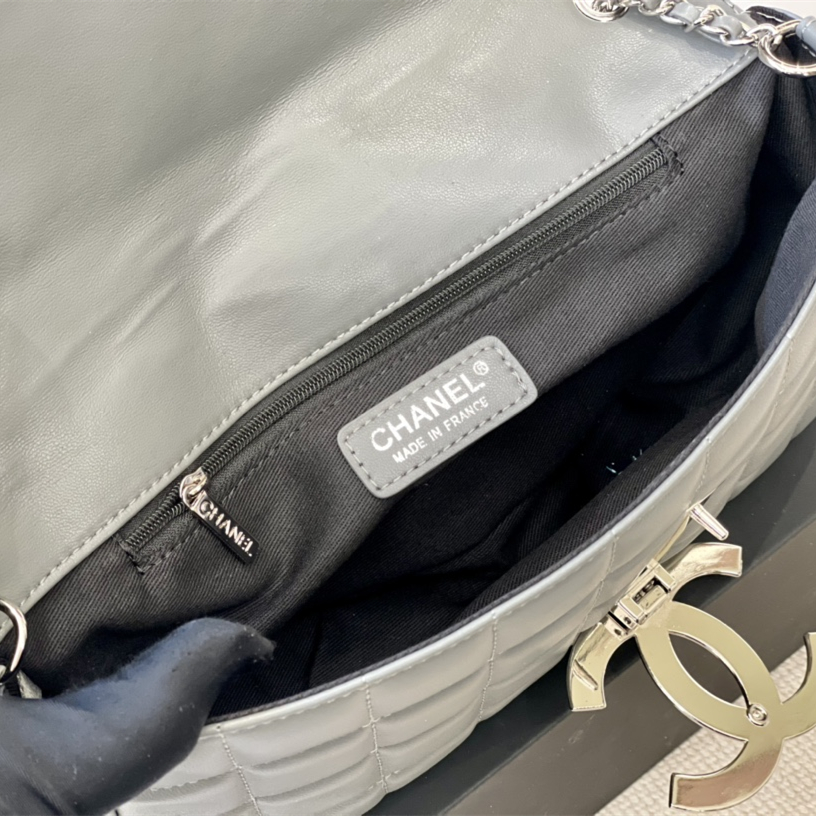 women 3 colors bag   Size 26*14cm