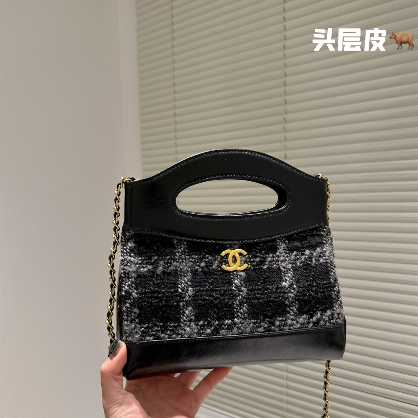women winter bag   Size 23*23cm