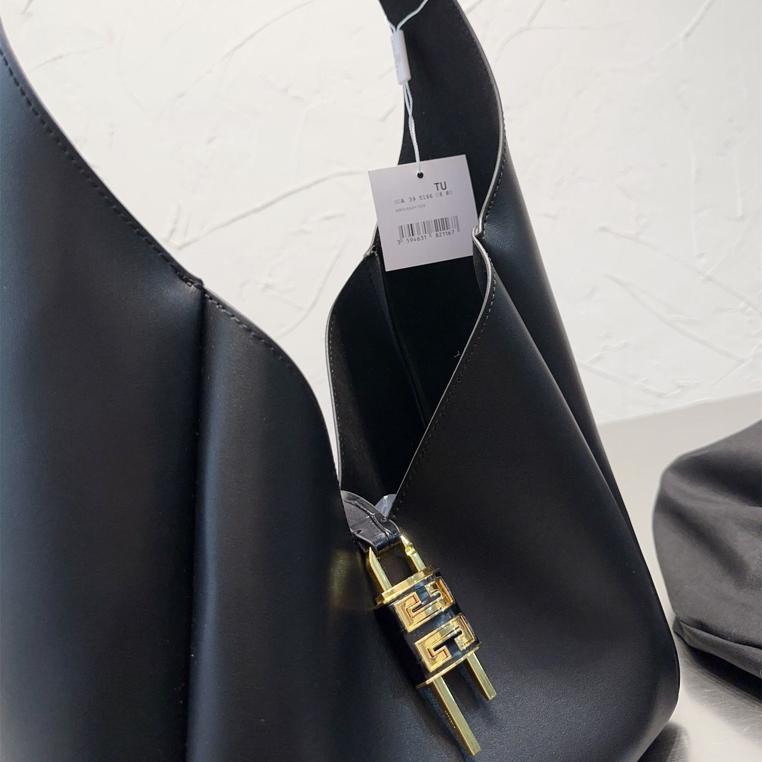 Cut-Out   Women  Bag  30*25cm