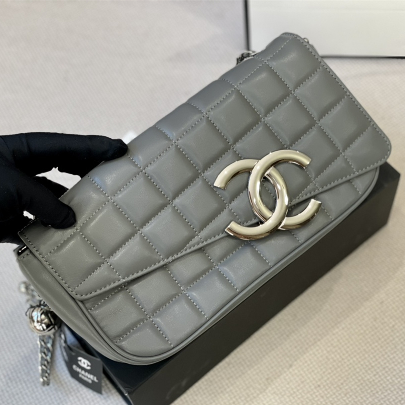 women 3 colors bag   Size 26*14cm