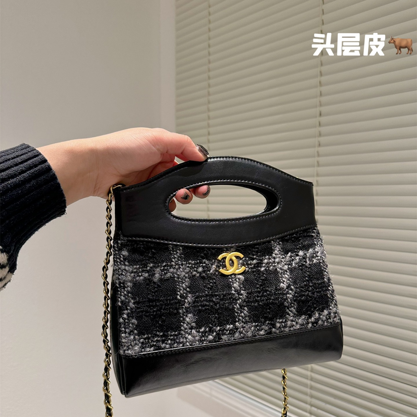 women winter bag   Size 23*23cm