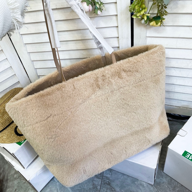 women winter bag  4 colors Size 40cm