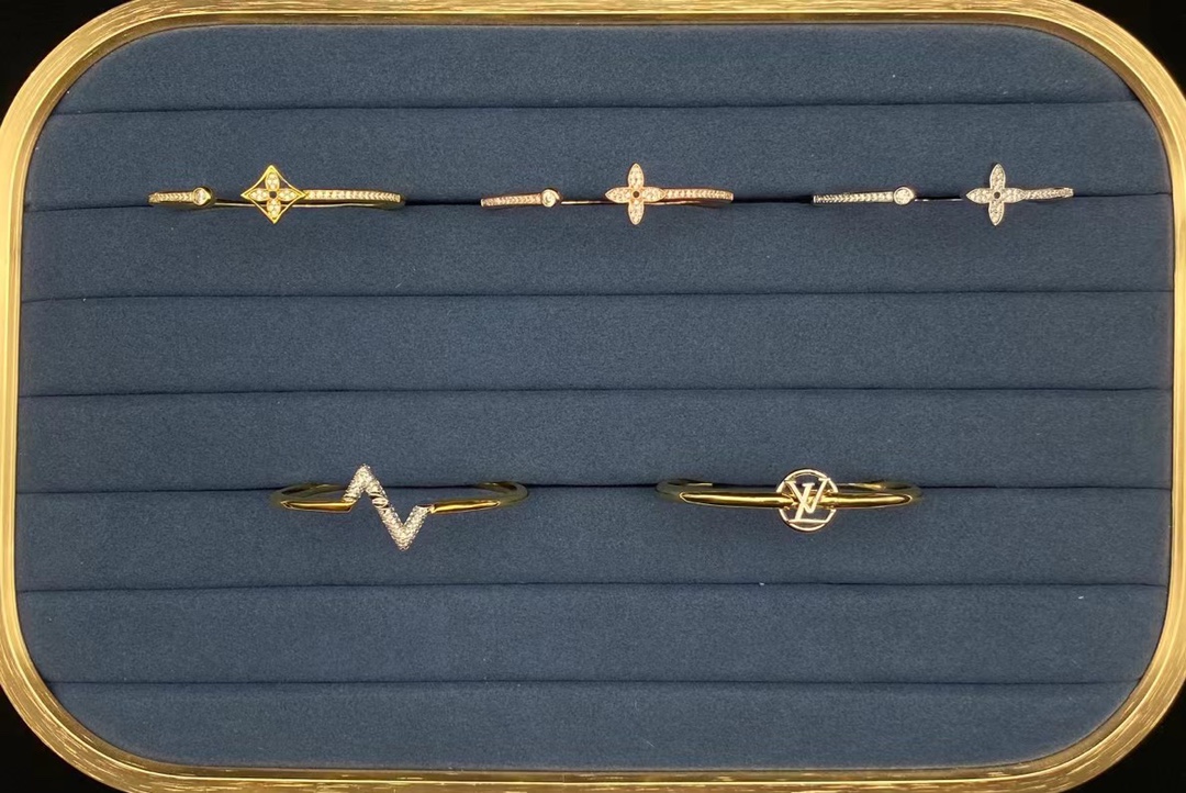 Wholesale Earrings Collection  Women Jewelry