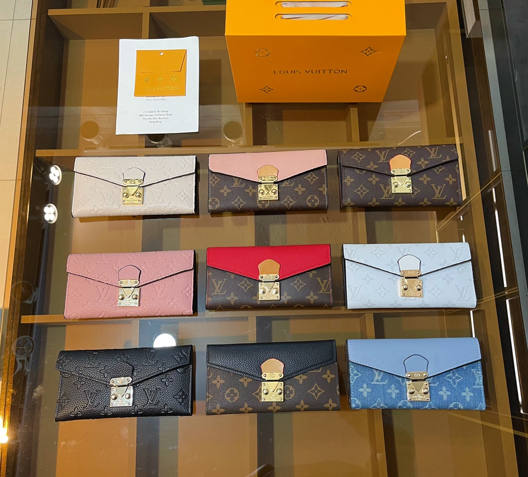 Wholesale men's and women's wallets album