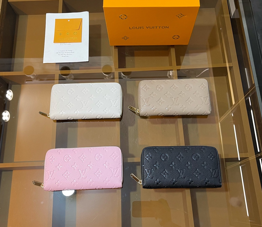 Wholesale men's and women's wallets album