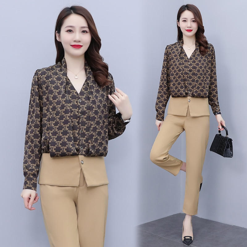 Autumn 2022 New Fashion Temperament High Grade Doll Shirt and Leggings Two Piece Set Women
