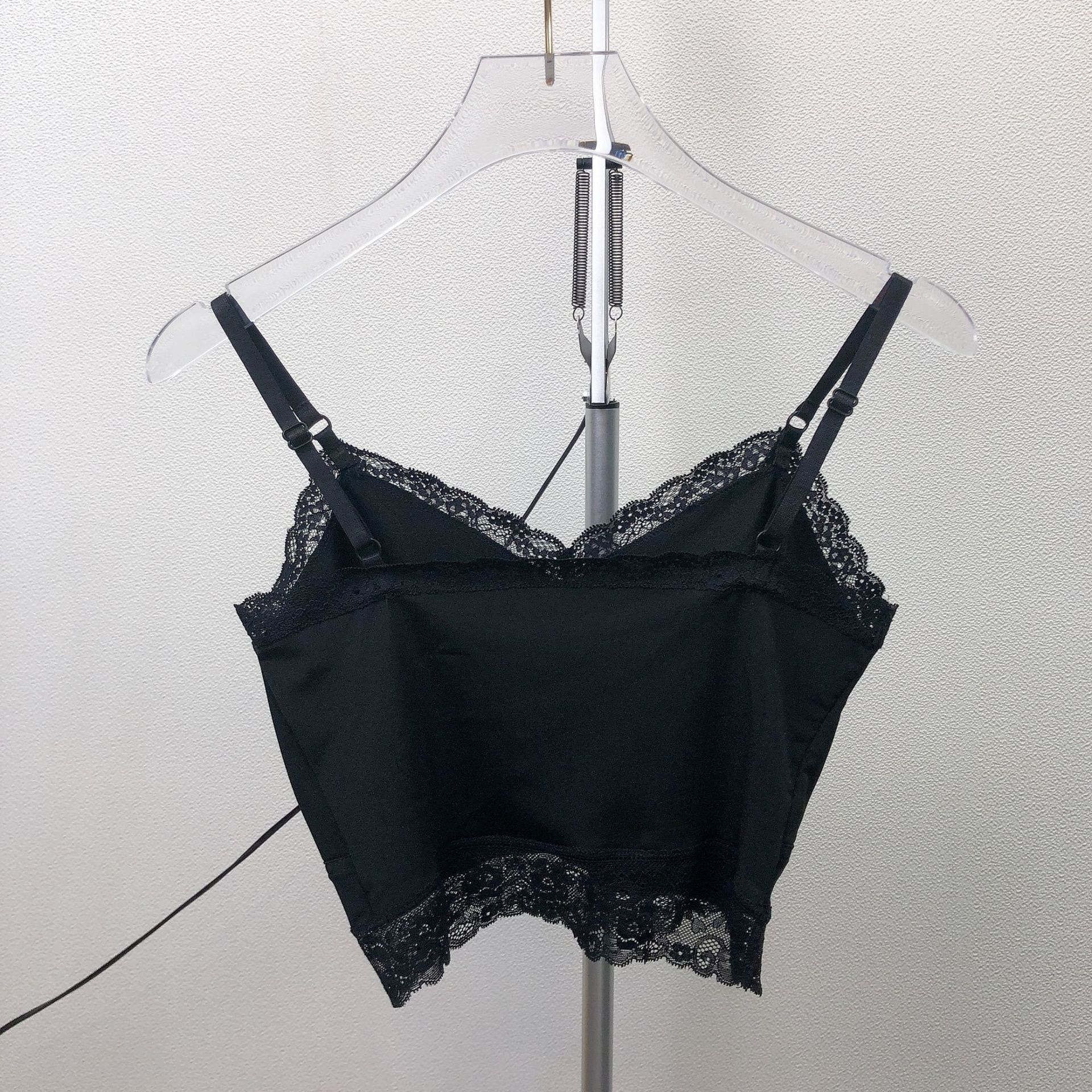 High Quality Spring and Summer Women Wears Lace Bow V-neck Shoulder Strap Sleeveless Top