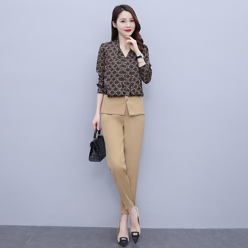 Autumn 2022 New Fashion Temperament High Grade Doll Shirt and Leggings Two Piece Set Women