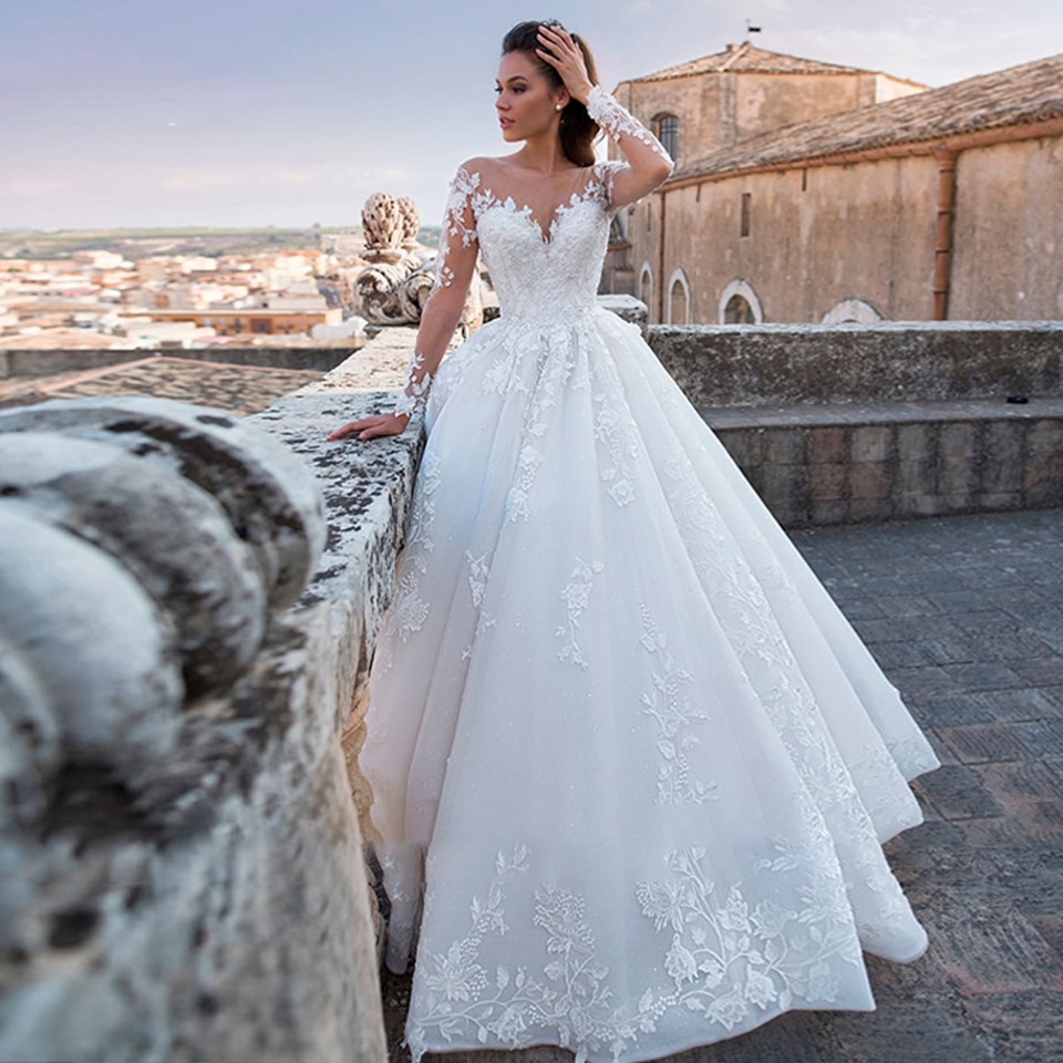 White/Ivory Elegant Wedding Dresses 2022 Illusion Long Sleeves Appliques Lace Bride Dresses Princess Tulle Backless Wedding Gown