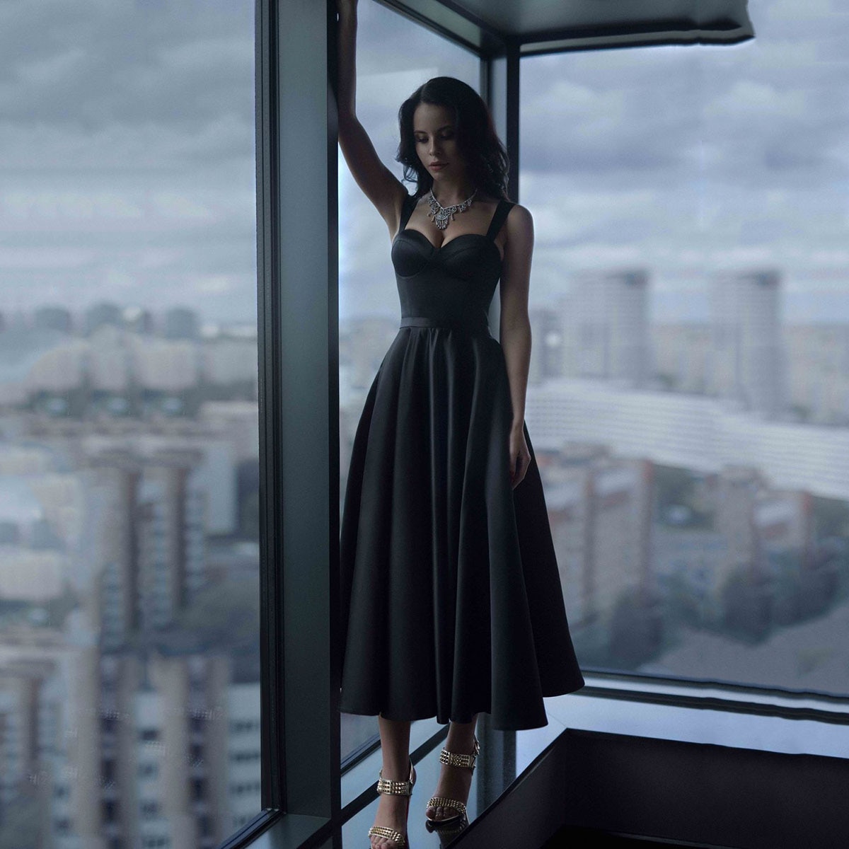 YL Sexy Spaghetiti Straps A-Line Prom Dresses 2022 Tea-Length Pink Black Satin Elegant Dress For Women Short Evening Gowns