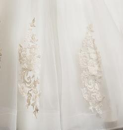 New brides luxurious tailing Mori Princess Wedding dress show thin arm covering wedding dress spring