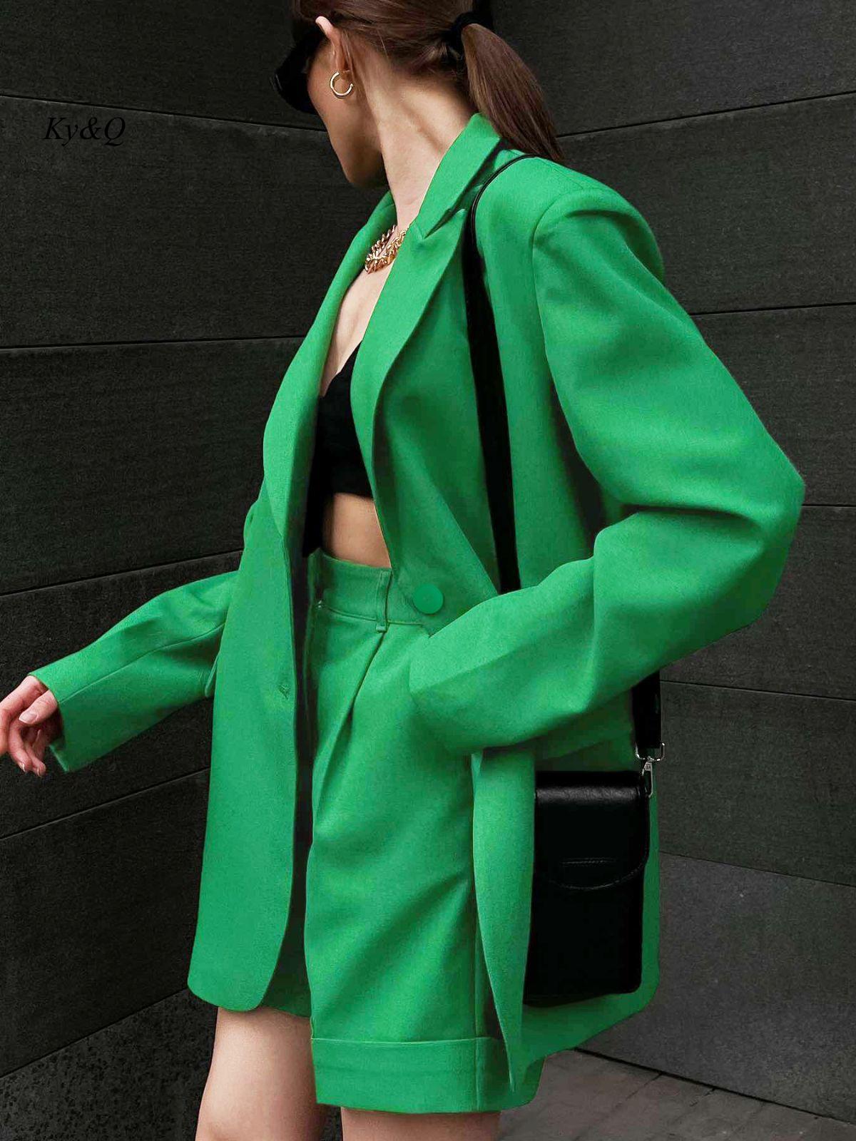 Rose Red Temperament Commuter Long-Sleeved Loose Suit + Pleated Shorts (No Belt) Two-Piece Set Female 2022 Autumn Fashion Suit