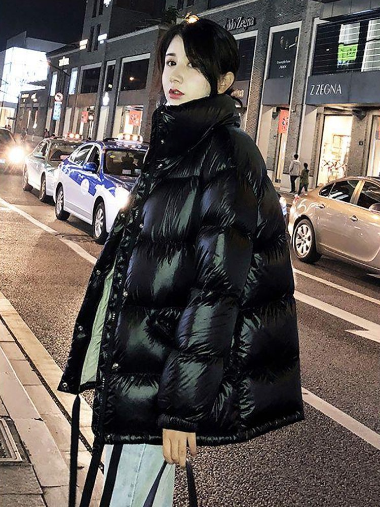 2022 new winter fashion women's duck down coat casual loose jackets for female ladies thick and warm puffy parkas black red