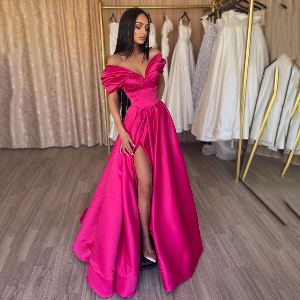 Carmine Pleat A-Line Evening Dress Ruched Off Shoulder Arabia V-Neck Graduation Prom Gowns Side Slit Celebrity Gown robe soirée