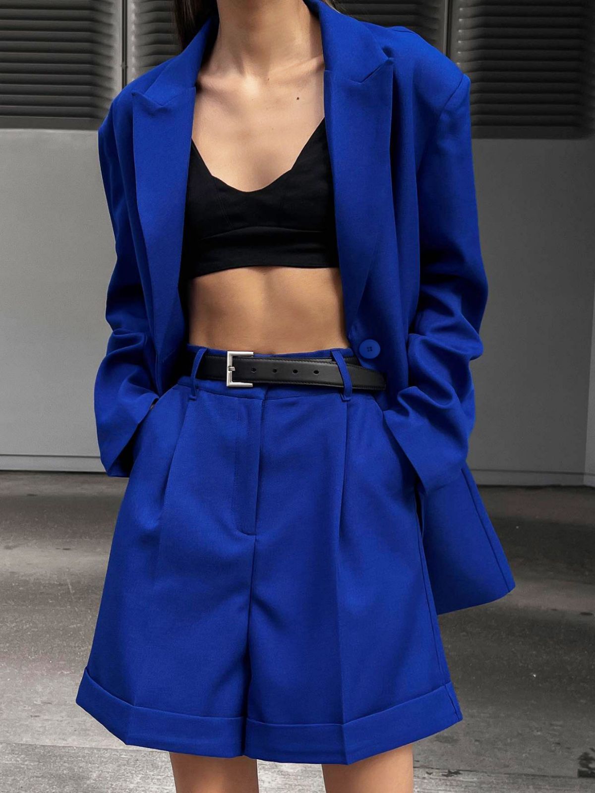 Rose Red Temperament Commuter Long-Sleeved Loose Suit + Pleated Shorts (No Belt) Two-Piece Set Female 2022 Autumn Fashion Suit