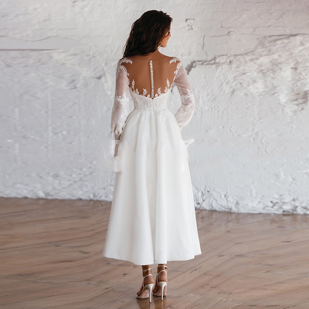 Vintage Beach Short  Wedding Dress For Woman With Long Sleeves Bridal Gown Ankle Length 2022 Custom Made Civil Robe De Mariee