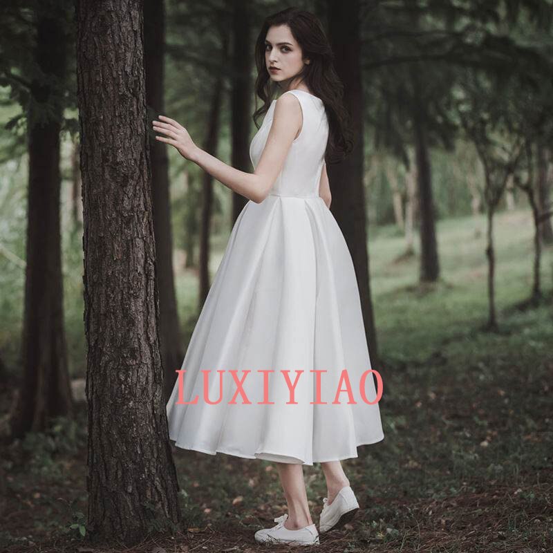 2022 Women White Satin Evening Dresses O-Neck Sleeveless Bridal Wedding Party Dress Graduation Gowns Sweet Memory Vintage Gown