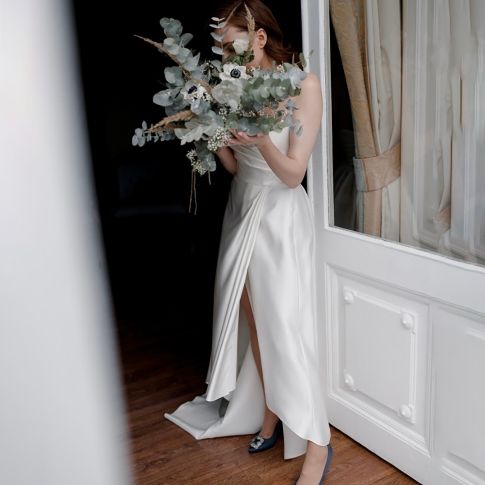 High Low Strapless Sweetheart Wedding Dress Garden Beach High Slit Satin Court Train Bride Gown Robe De Mariée Bridal Gown