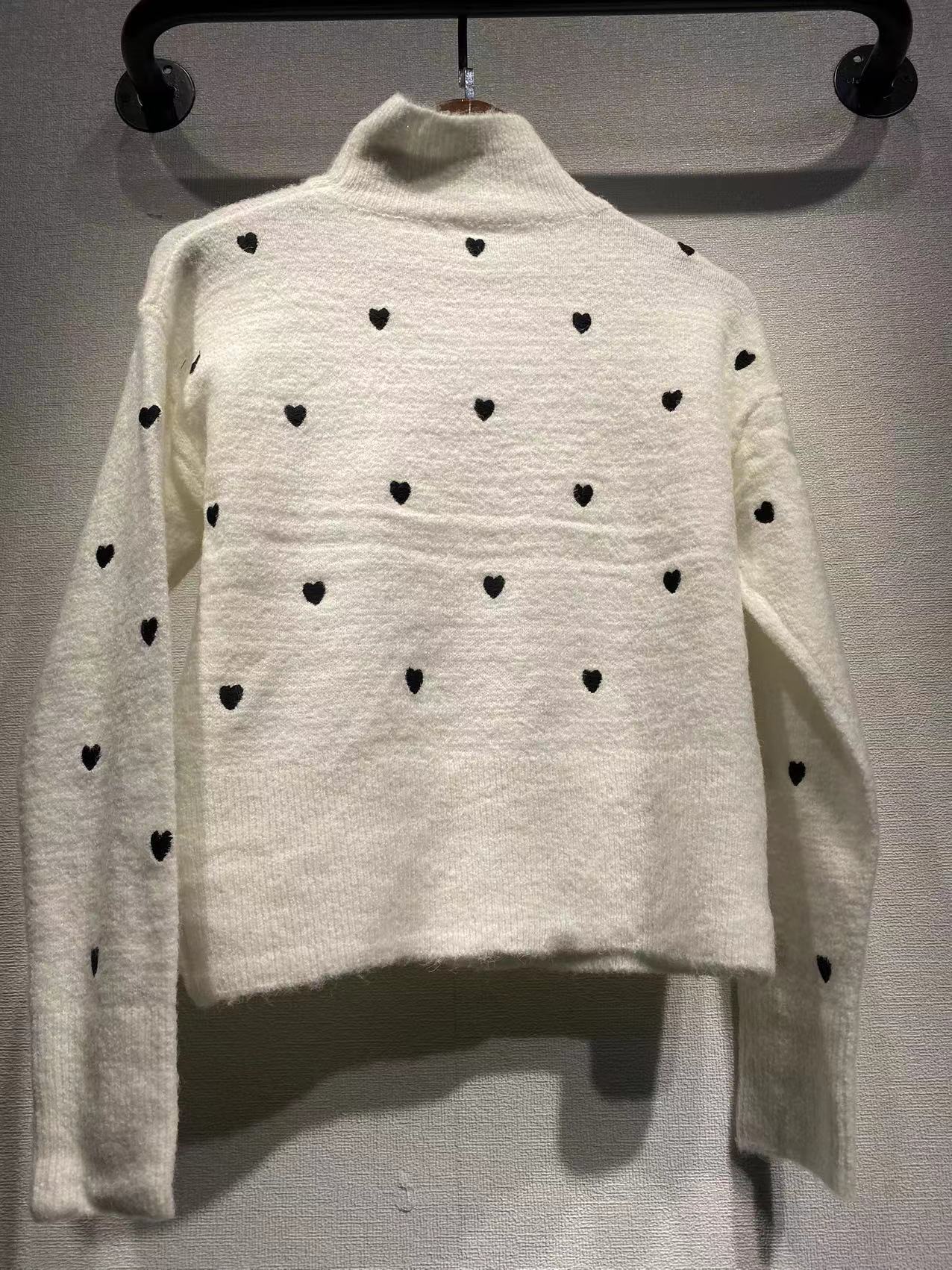 Women Turtleneck Knitted Sweater 2022 New Hearts Embroidery Long Sleeve Knitted Pullovers Tops Female Sweet Kntiwears