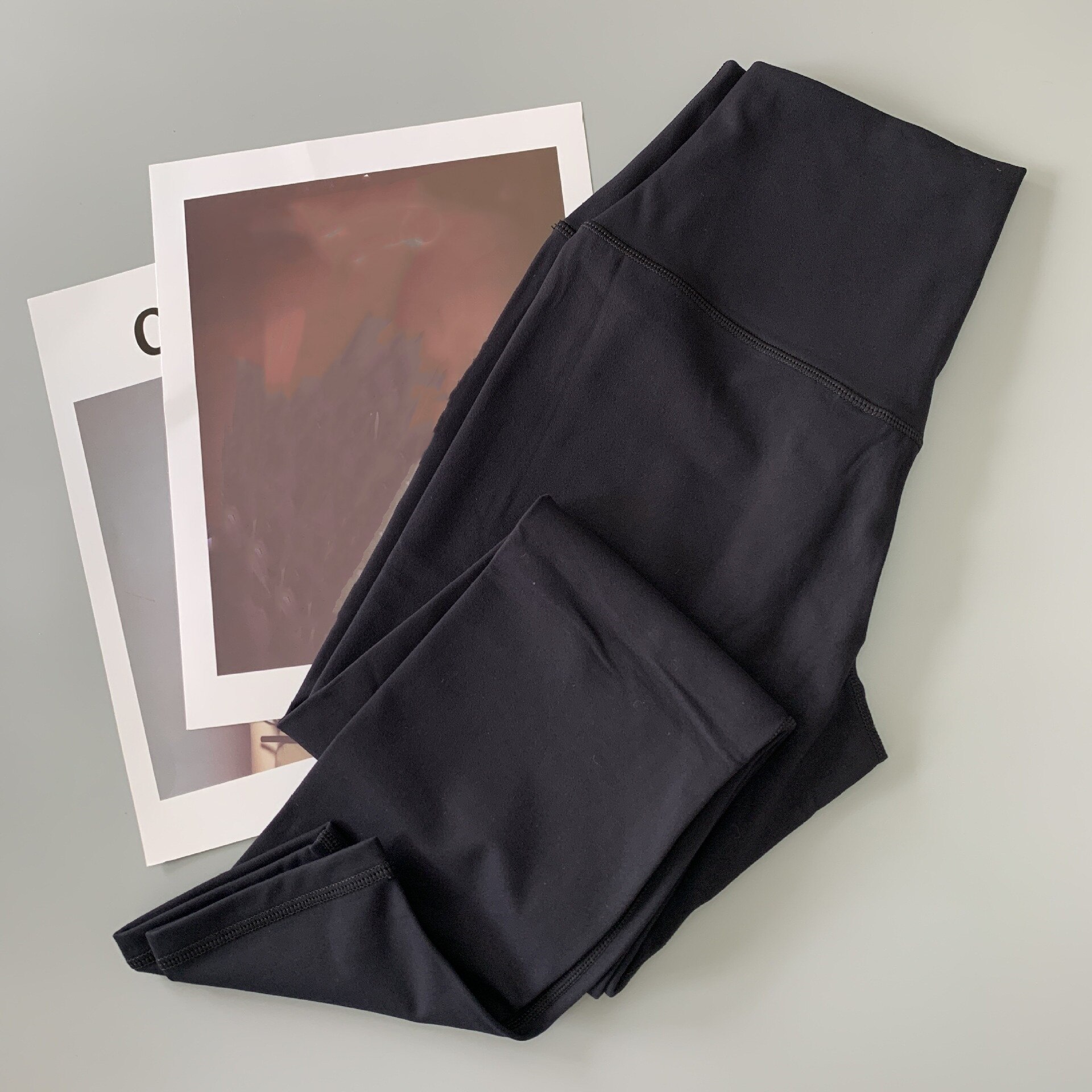 Women's sports trousers  588K